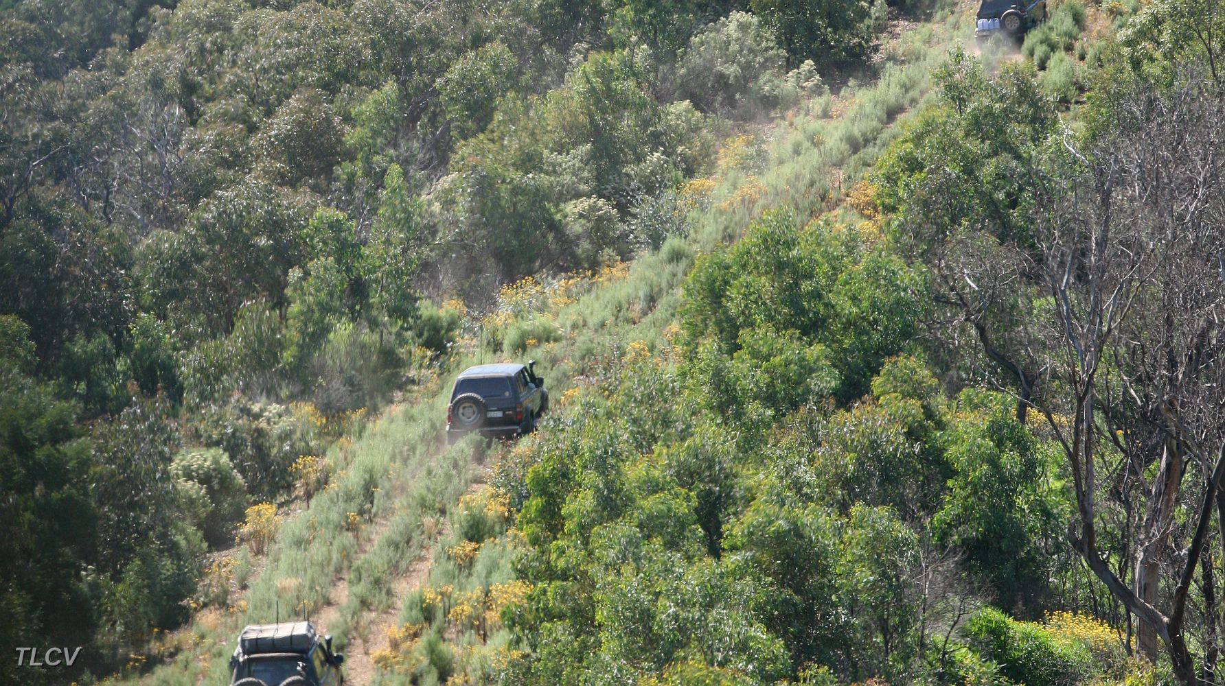 04-Convoy starts the climb up Hammond Break.JPG